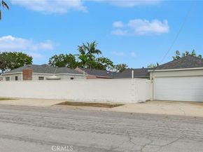 3910 E De Ora Way, Long Beach CA 90815