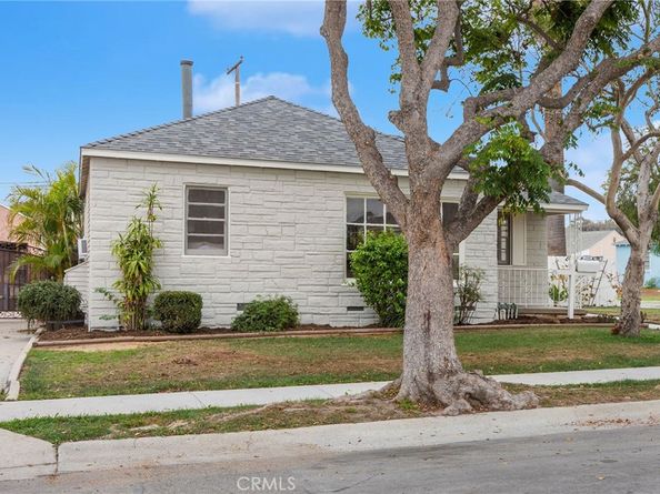 3910 E De Ora Way, Long Beach CA 90815