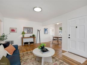 3910 E De Ora Way, Long Beach CA 90815