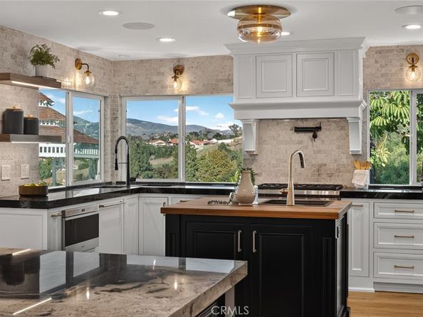 266 S Via Montanera, Anaheim Hills CA 92807