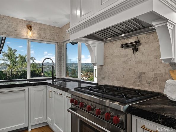 266 S Via Montanera, Anaheim Hills CA 92807