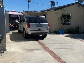 1742 W 82nd, Los Angeles CA 90047