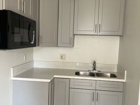 1742 W 82nd, Los Angeles CA 90047