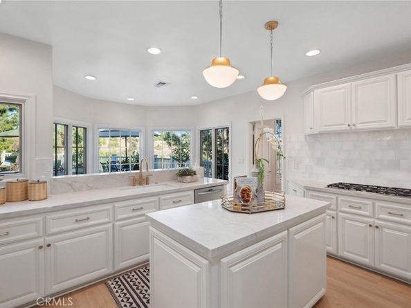 10302 Broadview Place, North Tustin CA 92705