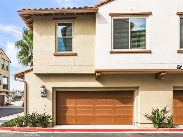 19109 Azul Lane, Huntington Beach CA 92648