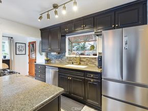 2207 - 2209 Apex Avenue, Los Angeles CA 90039