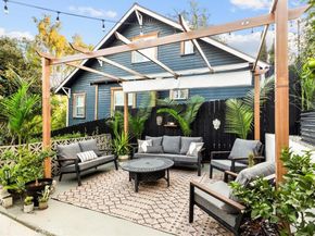 2207 - 2209 Apex Avenue, Los Angeles CA 90039