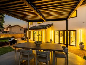 15631 Sunburst Lane, Huntington Beach CA 92647