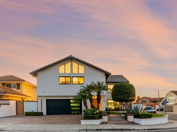 15631 Sunburst Lane, Huntington Beach CA 92647