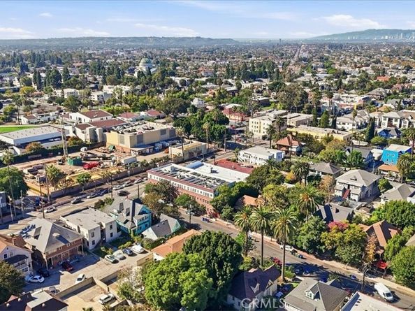 2104 Park Grove, Los Angeles CA 90007