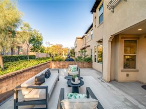 18 Prominence, Lake Forest CA 92630