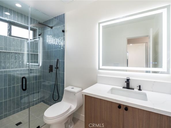 18833 Doty, Torrance CA 90504