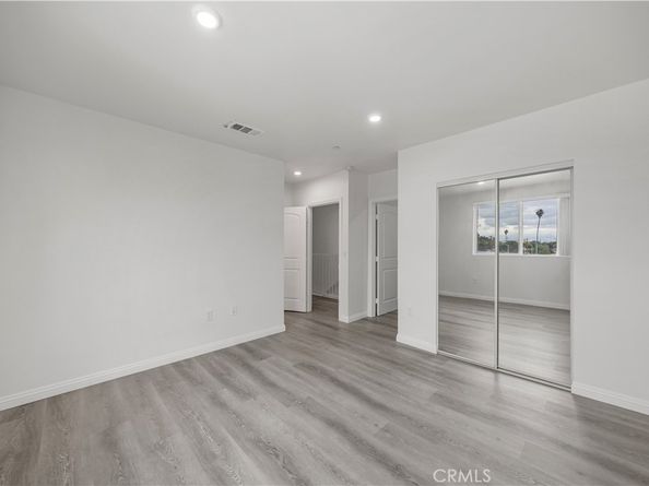 6919 S Menlo, Los Angeles CA 90044