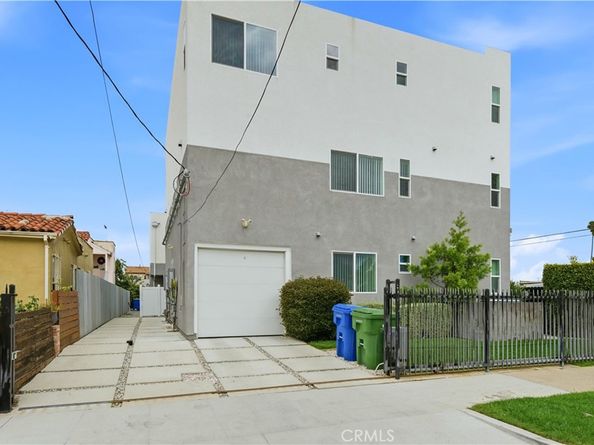 6919 S Menlo, Los Angeles CA 90044