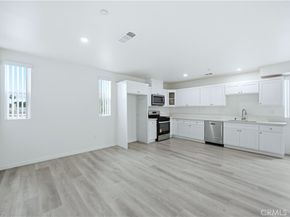 6919 S Menlo, Los Angeles CA 90044
