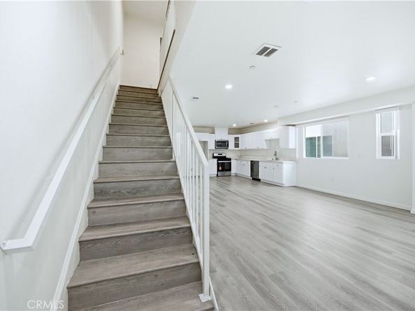 6919 S Menlo, Los Angeles CA 90044