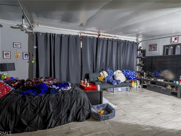 2310 S Olive, Santa Ana CA 92707