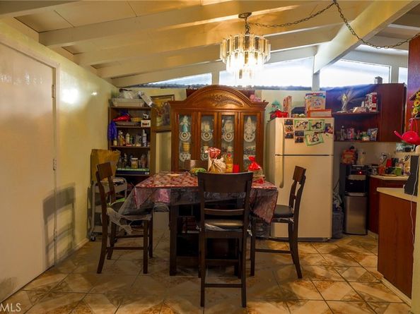 2310 S Olive, Santa Ana CA 92707