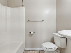 5585 E Pacific Coast Hwy. 353, Long Beach CA 90804