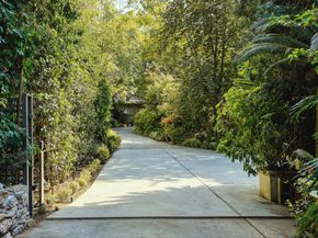 505 Orange Grove Circle, Pasadena CA 91105