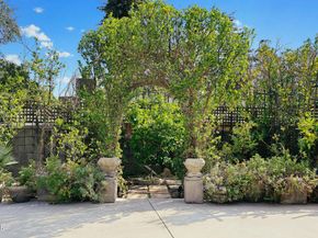 505 Orange Grove Circle, Pasadena CA 91105