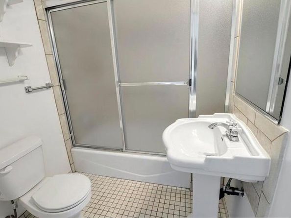 544 Salem Street, Glendale CA 91203