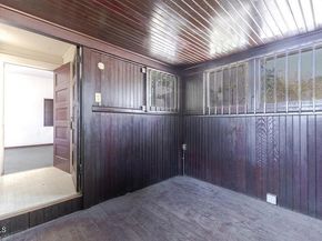 894 894B S Pasadena Avenue, Pasadena CA 91105