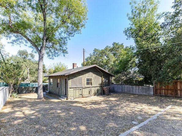 894 894B S Pasadena Avenue, Pasadena CA 91105