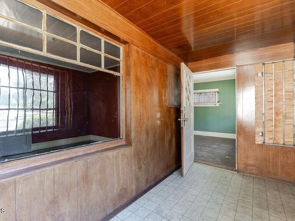 894 894B S Pasadena Avenue, Pasadena CA 91105