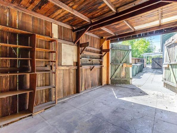 894 894B S Pasadena Avenue, Pasadena CA 91105