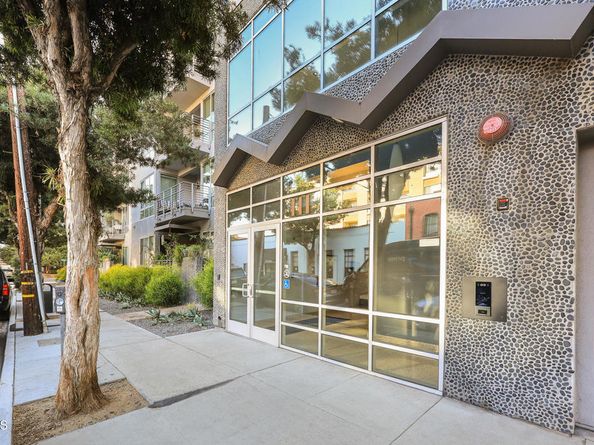 111 S De lacey Avenue 317, Pasadena CA 91103