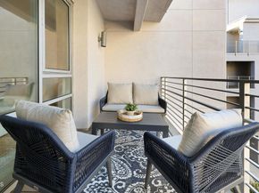 111 S De lacey Avenue 317, Pasadena CA 91103