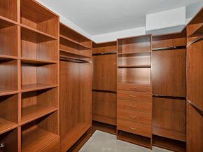 117 Brocadero Place, Pasadena CA 91105