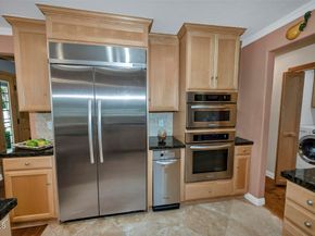 117 Brocadero Place, Pasadena CA 91105