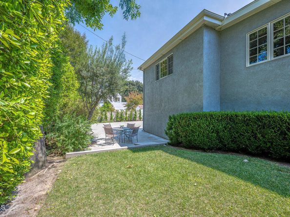 117 Brocadero Place, Pasadena CA 91105