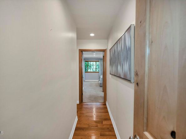 117 Brocadero Place, Pasadena CA 91105