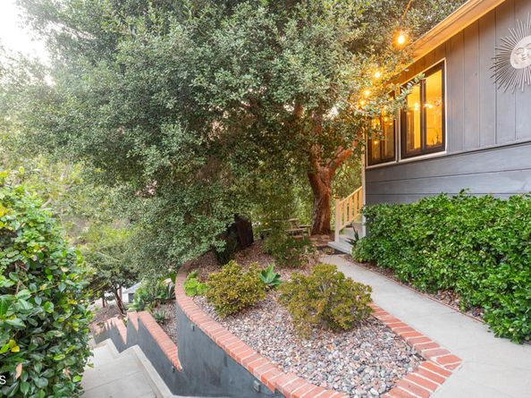 354 Glenullen Drive, Pasadena CA 91105