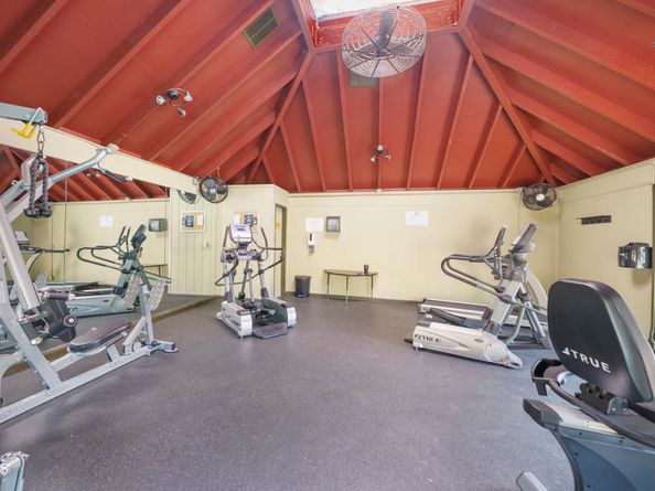 4925 Indian Wood Road 478, Culver City CA 90230