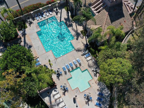 925 Calle Del Pacifico, Glendale CA 91208