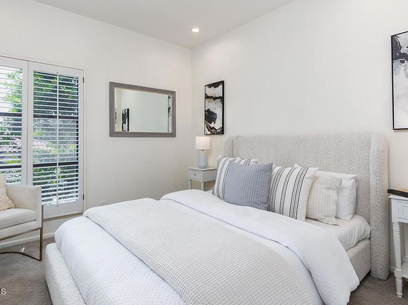 252 Palmetto Drive, Pasadena CA 91105