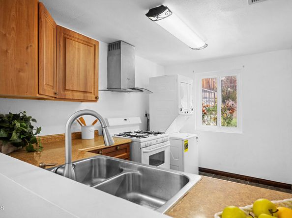 5036 Echo Street 37, Los Angeles CA 90042