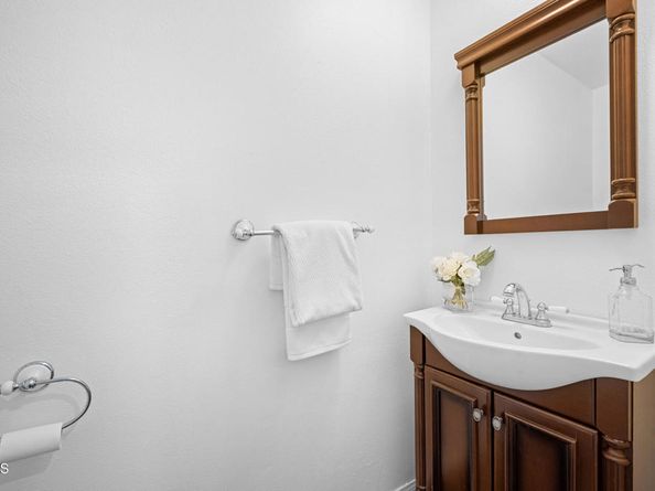 5036 Echo Street 37, Los Angeles CA 90042