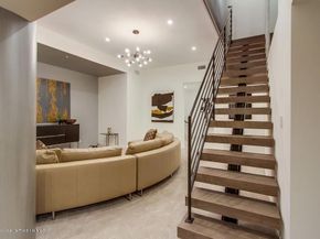 940 Burleigh Drive, Pasadena CA 91105