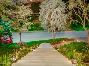 940 Burleigh Drive, Pasadena CA 91105