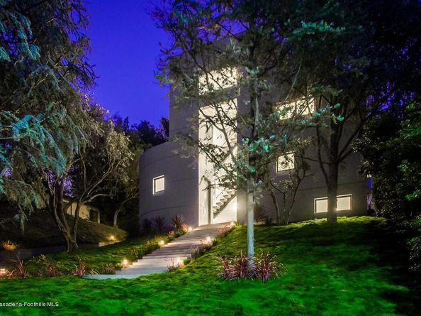 940 Burleigh Drive, Pasadena CA 91105