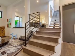 940 Burleigh Drive, Pasadena CA 91105