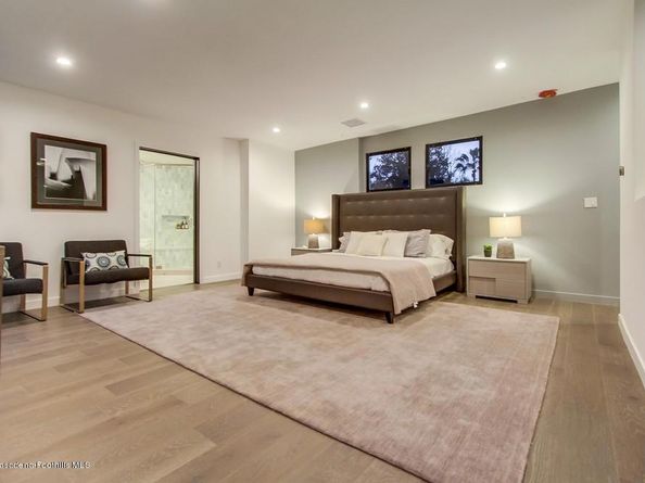 940 Burleigh Drive, Pasadena CA 91105