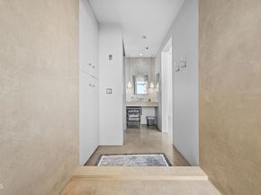 1850 Industrial Street 708, Los Angeles CA 90021