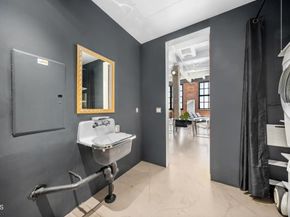 1850 Industrial Street 708, Los Angeles CA 90021