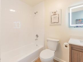 11829 Gateway Boulevard 2, Los Angeles CA 90064